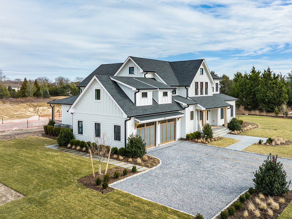 Modern Farmhouse, Mattituck - House 1 - Marrcon Development Corp ...